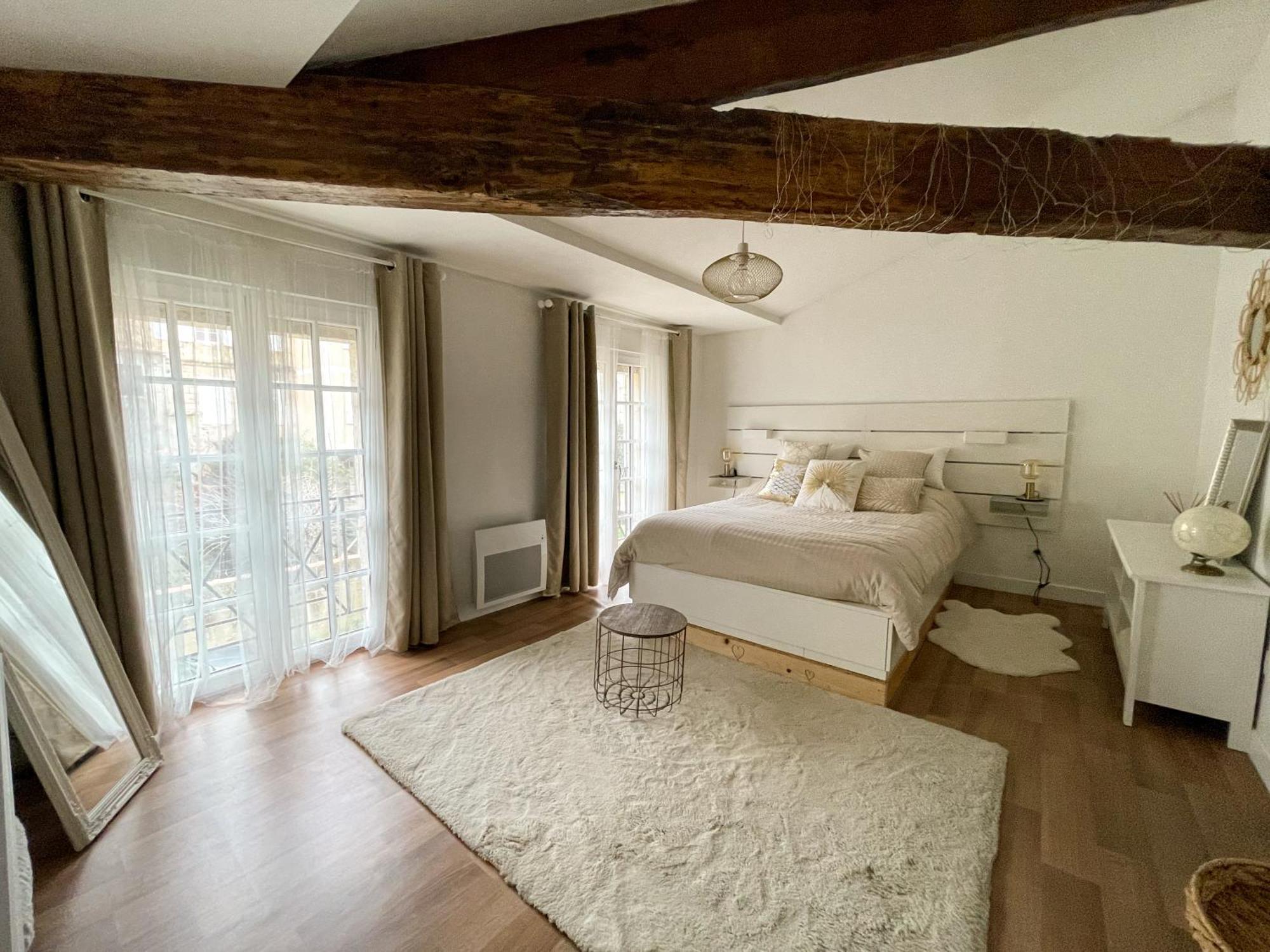 Maison + Parking Prive Au Coeur Angouleme 60M2 Eksteriør billede