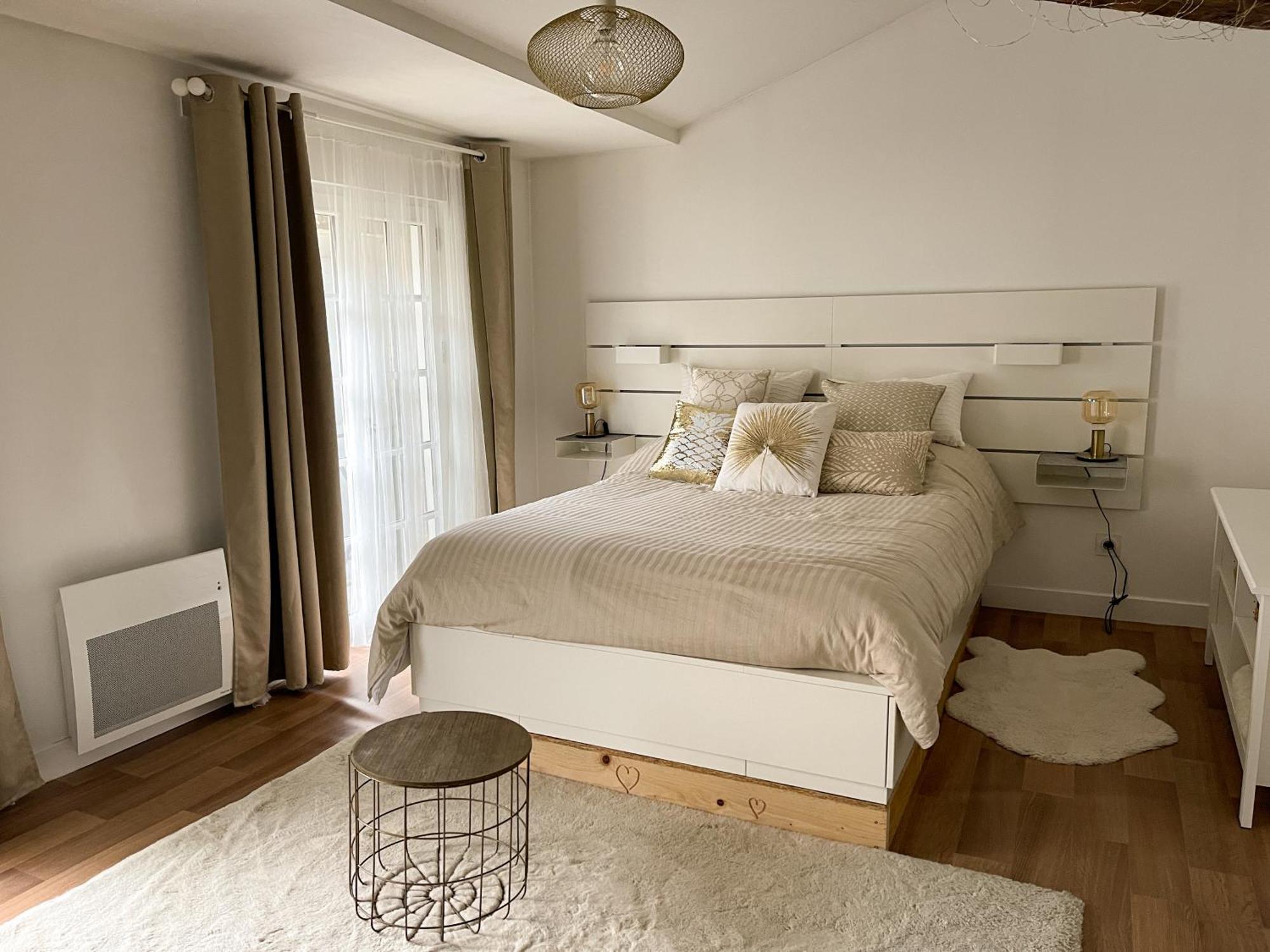 Maison + Parking Prive Au Coeur Angouleme 60M2 Eksteriør billede