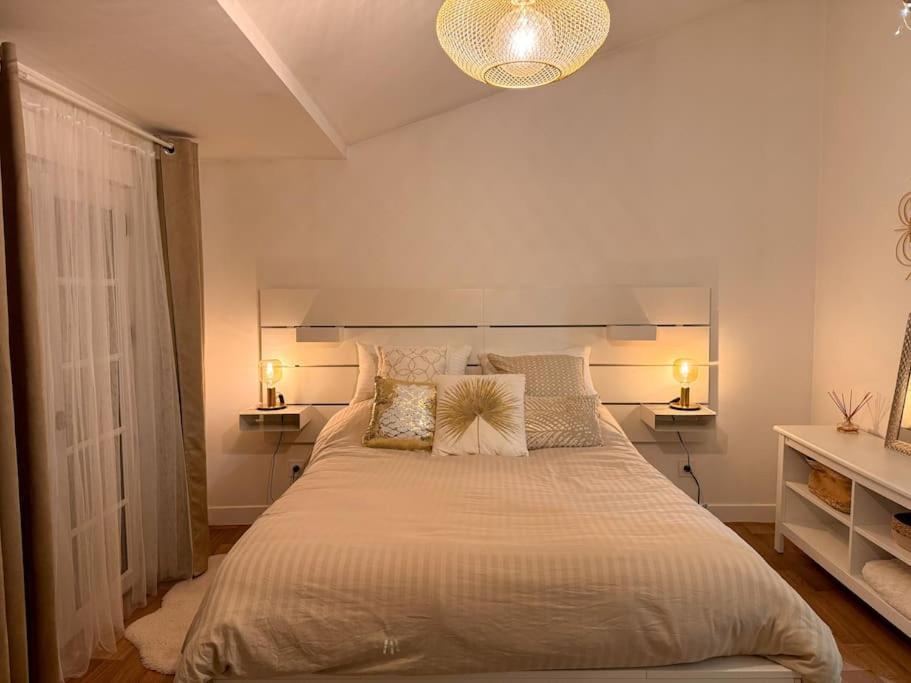 Maison + Parking Prive Au Coeur Angouleme 60M2 Eksteriør billede