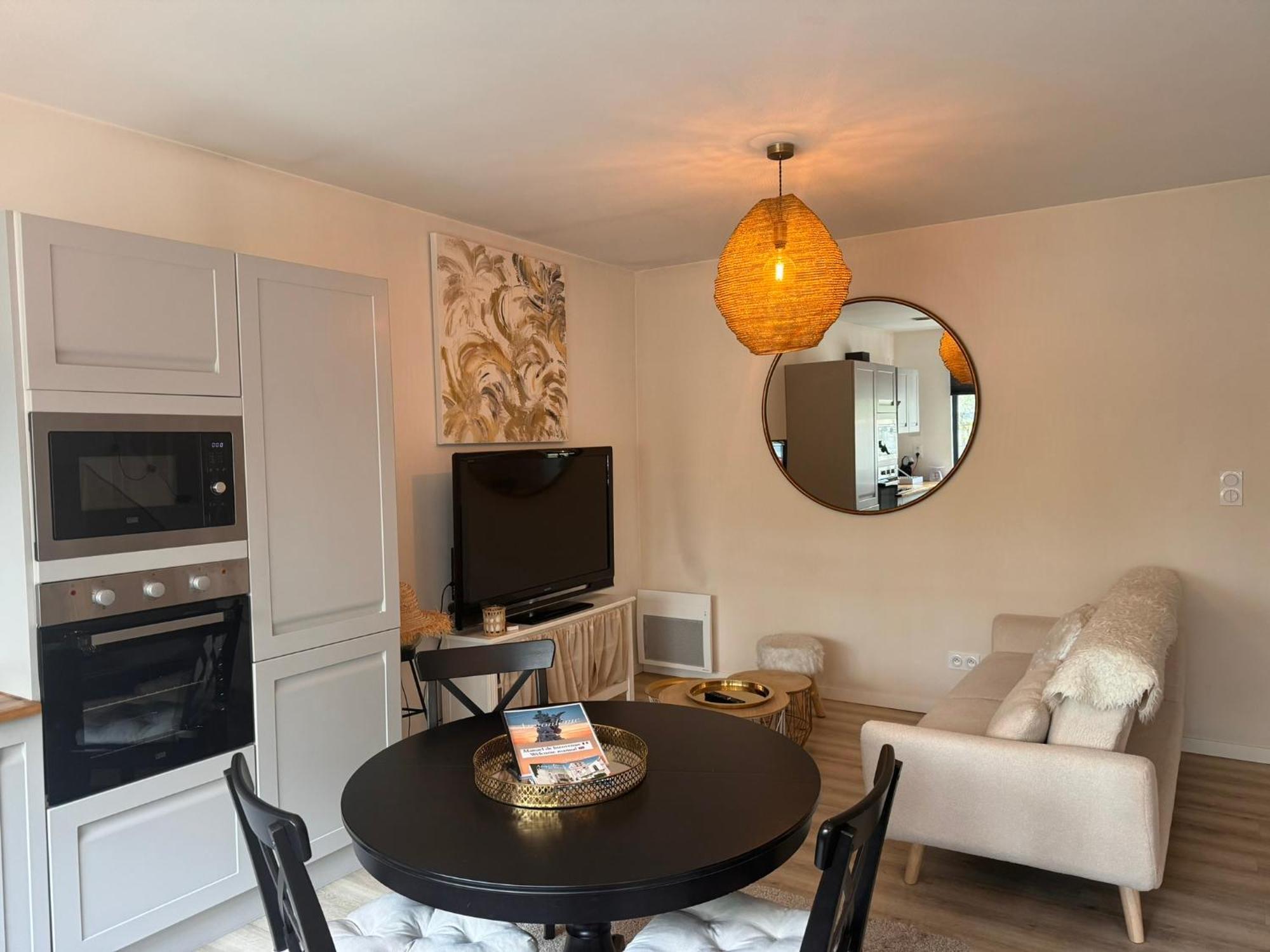 Maison + Parking Prive Au Coeur Angouleme 60M2 Eksteriør billede